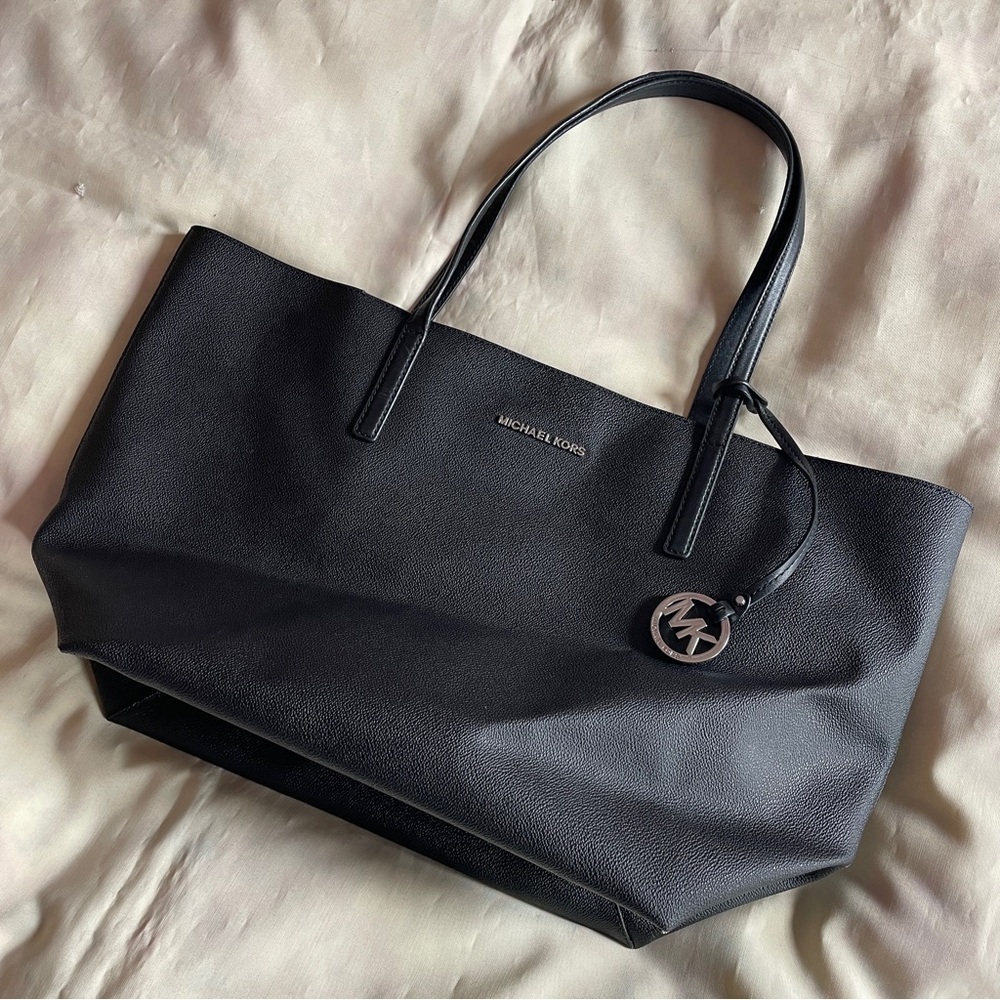 Michael Kors- Black Leather Tote Bag Everyday Work Casual Minimal With Wallet - Picture 2 of 13